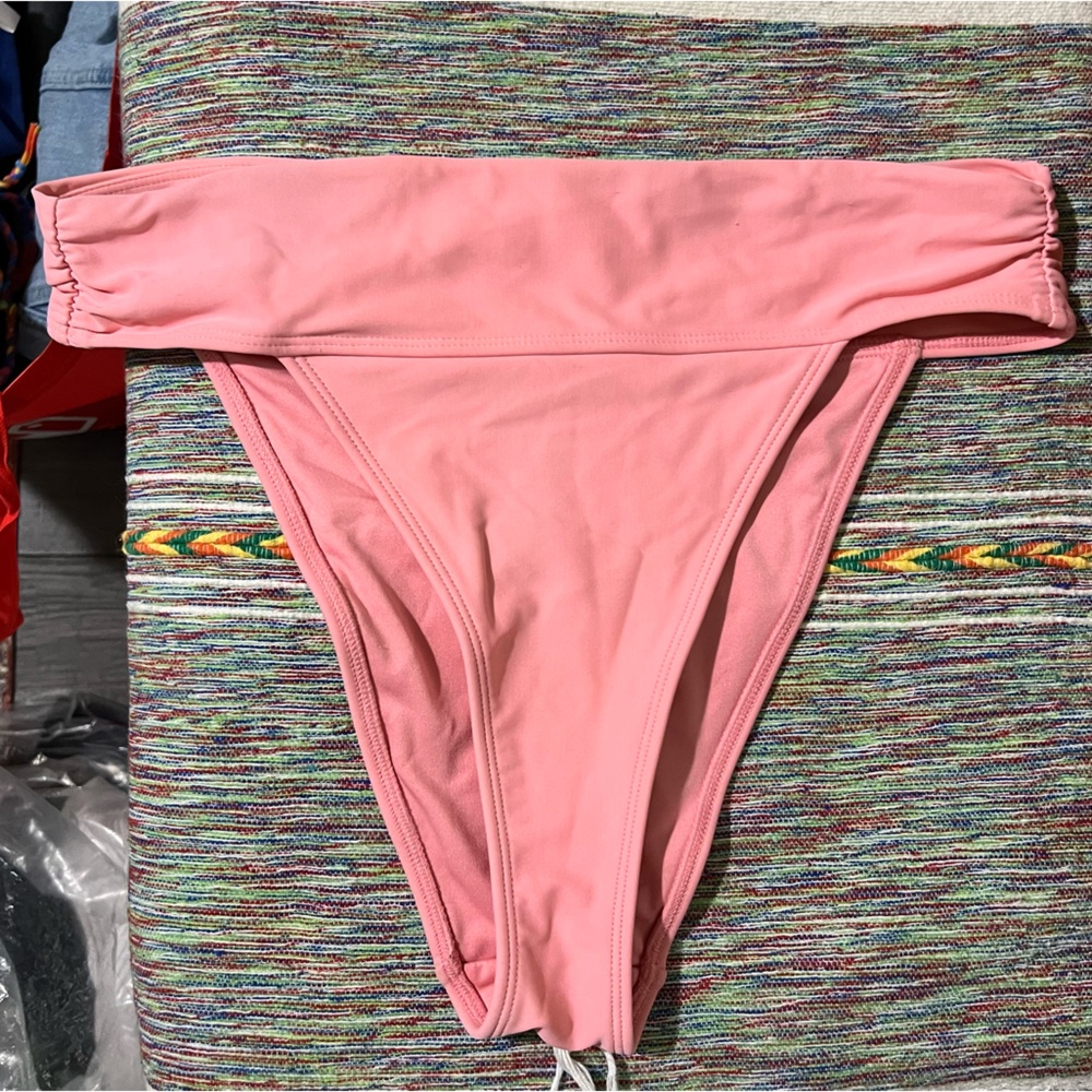 Bikini Bundle - Picture 6 of 9